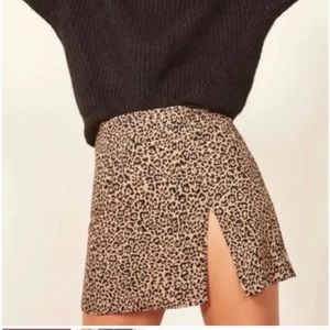Reformation mini Skirt | size 4